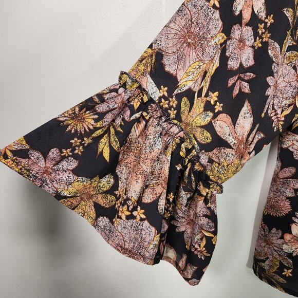 Maurices Womens Black Crochet Border Floral Print Kimono Size XL Tie Front Boho - Picture 7 of 13